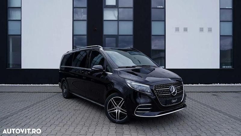Culoarenegru Utilizat 2025 Mercedes V300 Avantgarde Edition Monovolum | 28.900 EUR - Imagine 1/4