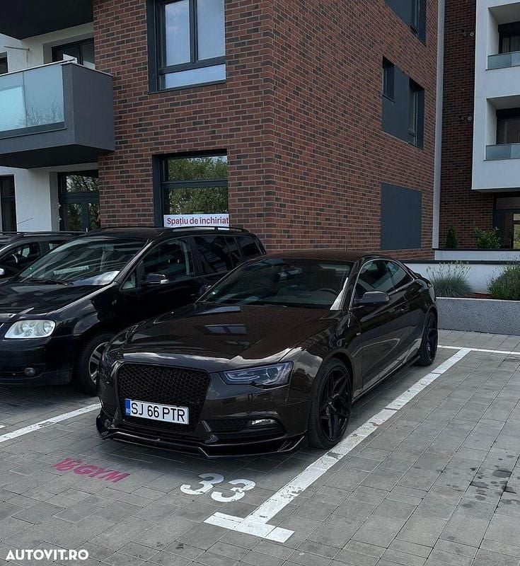 Culoaremaro Utilizat 2012 Audi A5 Coupe | 10.100 EUR (Super Preț) - Imagine 1/4