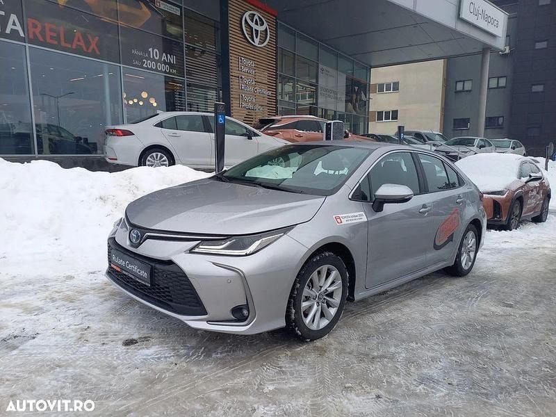Second-hand Toyota Corolla Business Edition 140 CP (102 kW) 2025 Culoareargint Berlinǎ
