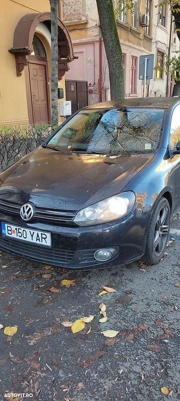 Culoarenegru Second-hand 2009 VW Golf VI Hatchback | 5.000 EUR (Preț OK) - Imagine 1/4