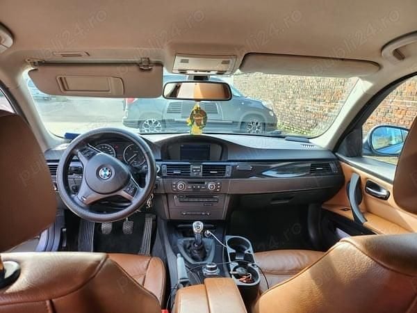 Utilizat 2009 BMW 318 Break | 4.100 EUR (Preț OK) - Imagine 1/4