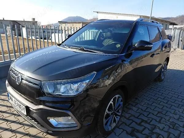 Second-hand Ssangyong (KGM) Tivoli 128 CP (94 kW) 2017 Negru SUV
