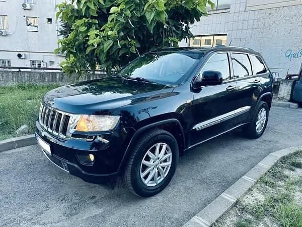 Negru Utilizat 2012 Jeep Grand Cherokee SUV | 11.500 EUR - Imagine 1/4