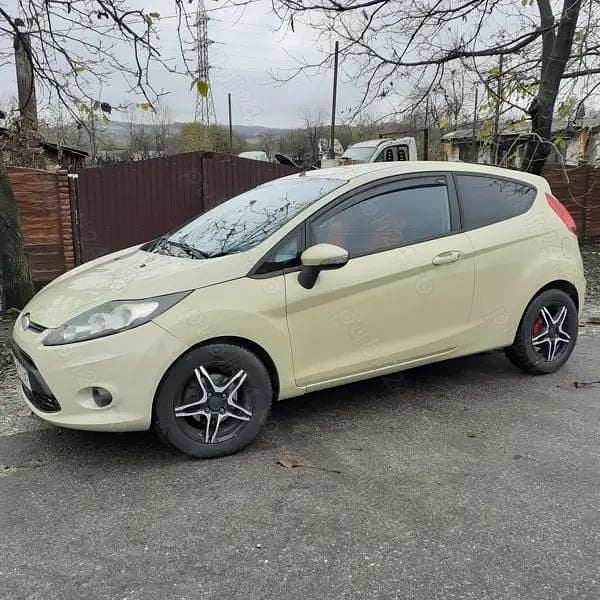Second-hand Ford Fiesta 90 CP (66 kW) 2009 Hatchback