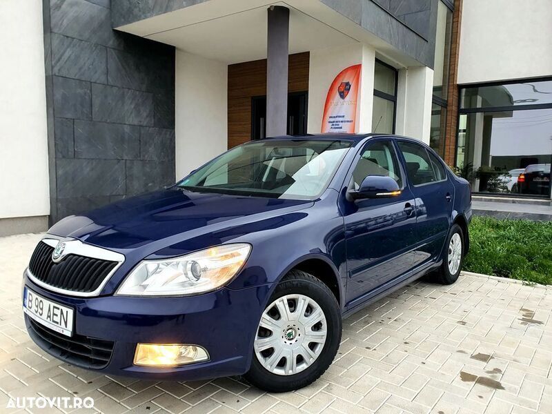 Albastru Utilizat 2013 Skoda Octavia Ambition Berlinǎ | 4.923 EUR (Super Preț) - Imagine 1/4