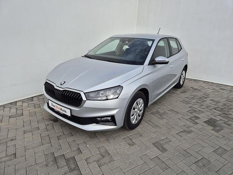 Culoaregri Utilizat 2024 Skoda Fabia Ambition Hatchback | 15.700 EUR (Scump) - Imagine 1/4