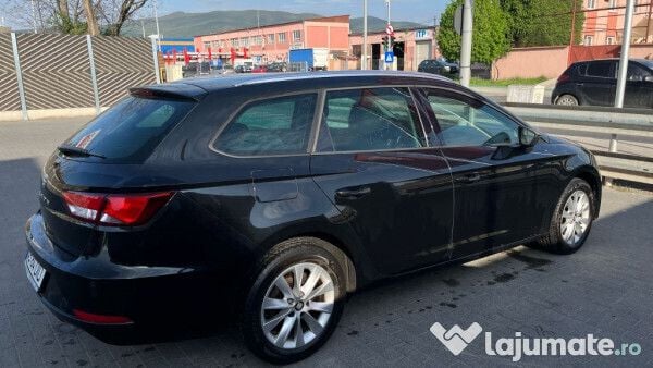 Negru Utilizat 2020 Seat Leon Break | 13.600 EUR (Preț OK) - Imagine 1/4