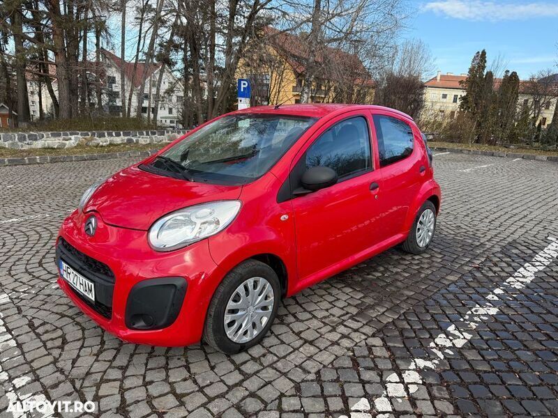 Rosu Utilizat 2014 Citroën C1 Hatchback | 3.500 EUR - Imagine 1/4