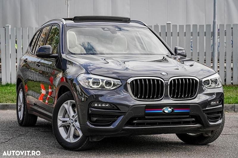 Culoarenegru Utilizat 2020 BMW X3 Advantage SUV | 25.990 EUR - Imagine 1/4