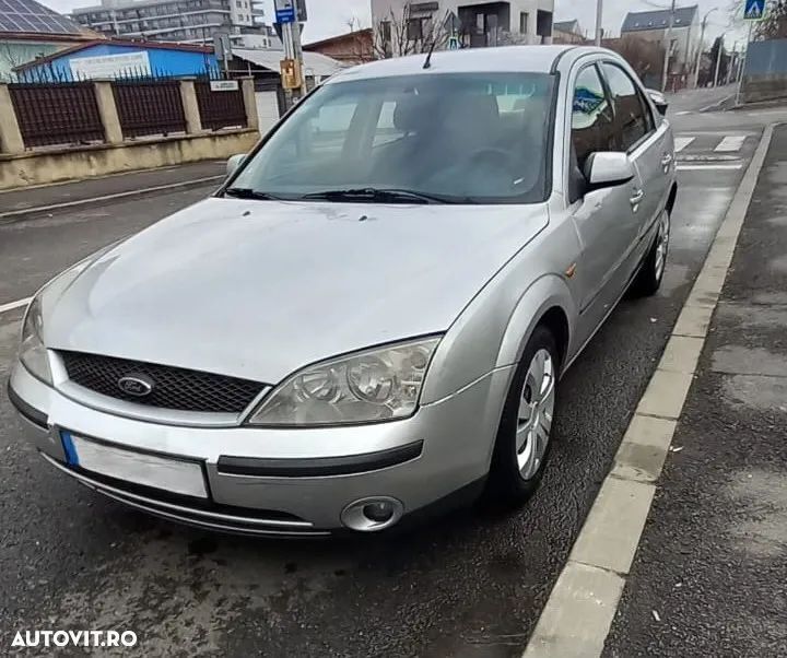 Argint Utilizat 2001 Ford Mondeo Ambiente Berlinǎ | 1.000 EUR (Preț OK) - Imagine 1/4