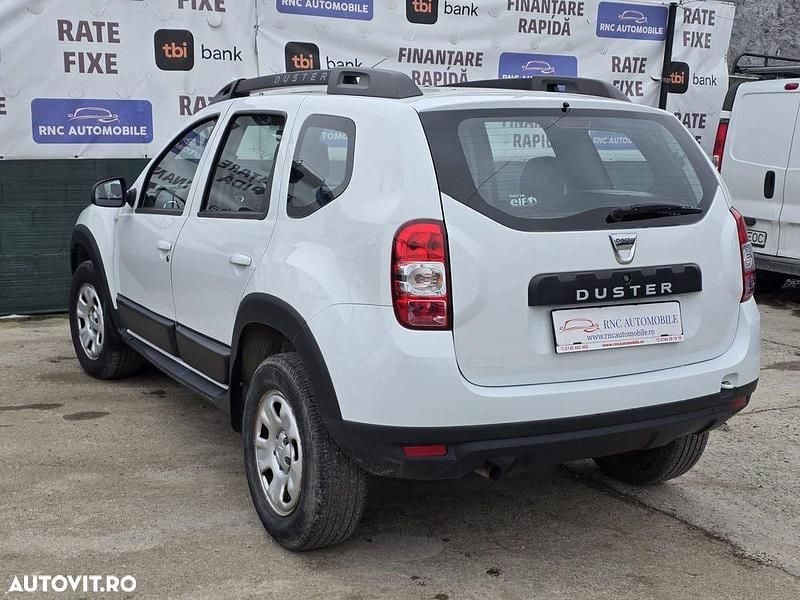 Second-hand Dacia Duster Lauréate 110 CP (80 kW) 2014 Culoarealb SUV