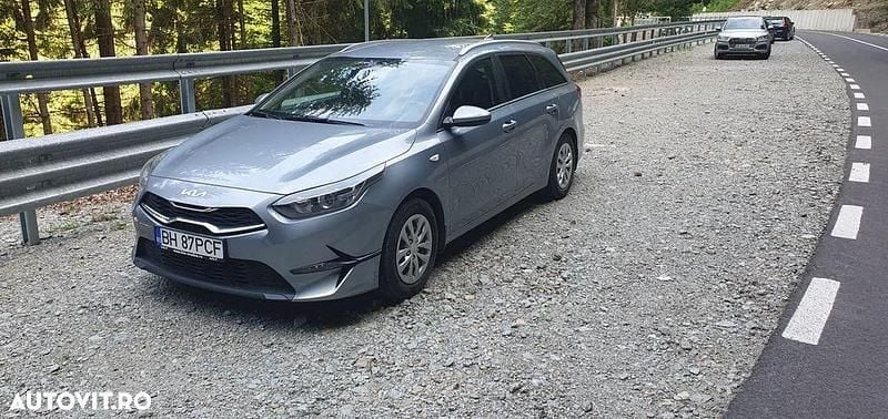 Gri Utilizat 2022 Kia Ceed Best Break | 19.000 EUR (Puțin scump) - Imagine 1/4