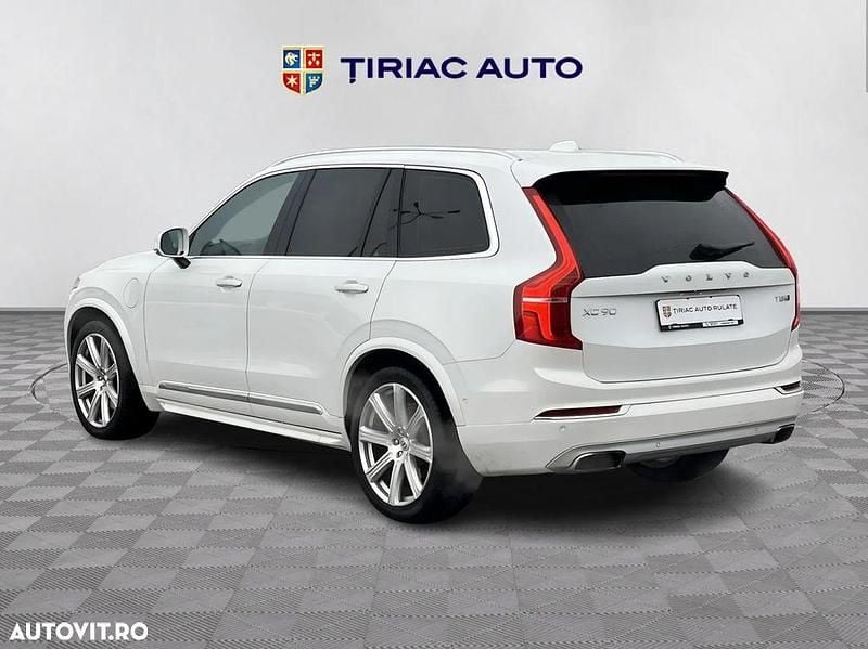 Second-hand Volvo XC90 Inscription 407 CP (299 kW) 2018 Culoarealb SUV