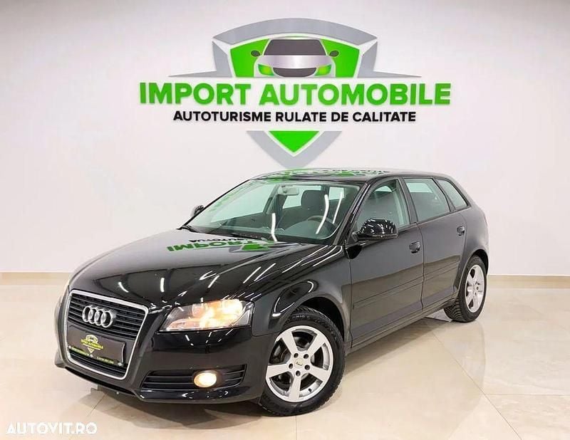 Negru Utilizat 2009 Audi A3 Ambiente Hatchback | 4.999 EUR (Preț OK) - Imagine 1/4