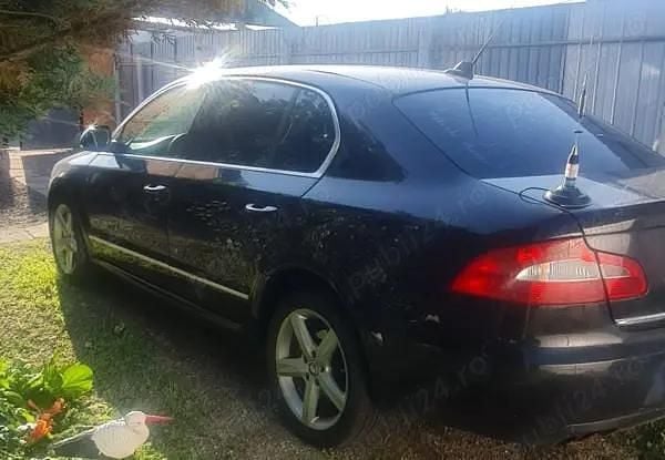 Second-hand Skoda Superb 170 CP (125 kW) 2009 Negru Berlinǎ