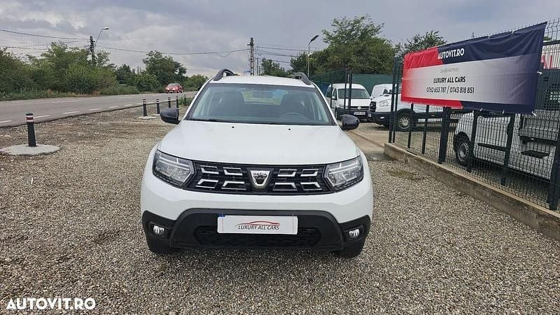 Culoarealb Utilizat 2022 Dacia Duster Comfort SUV | 13.999 EUR (Preț OK) - Imagine 1/4