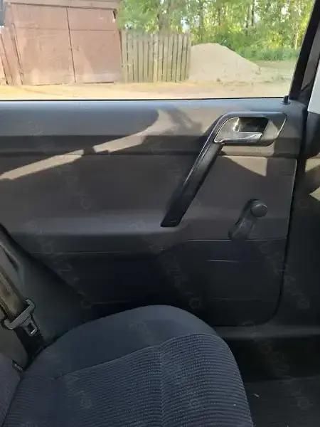 Utilizat 2005 VW Polo Hatchback | 1.200 EUR (Preț bun) - Imagine 1/4