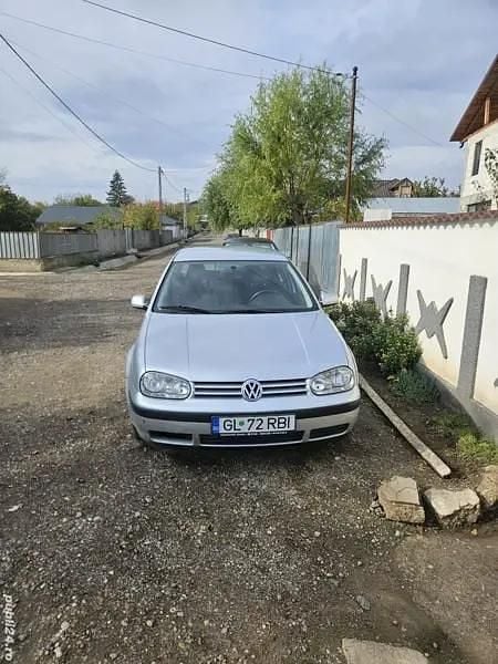 Utilizat 2002 VW Golf IV Berlinǎ | 980 EUR - Imagine 1/4