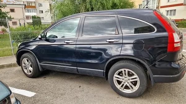 Second-hand Honda CR-V 140 CP (102 kW) 2009 SUV