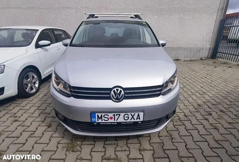 Argint Utilizat 2013 VW Touran Monovolum | 8.900 EUR (Preț OK) - Imagine 1/4
