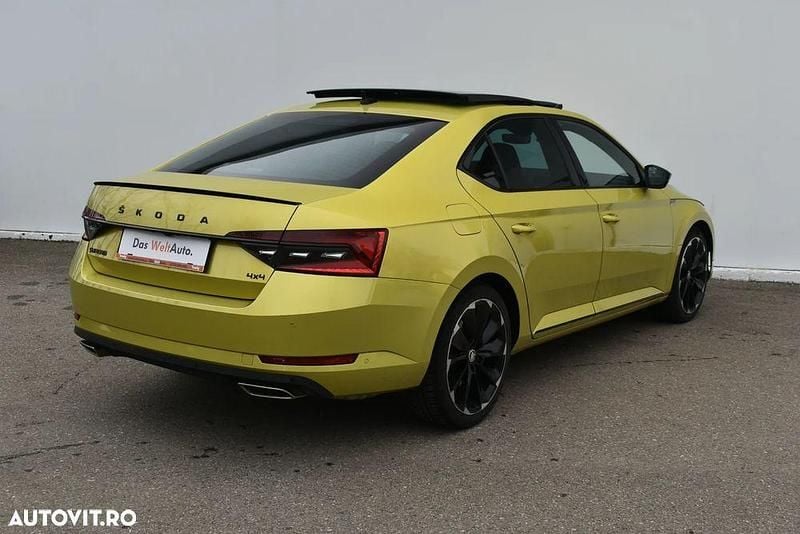 Second-hand Skoda Superb SportLine 272 CP (200 kW) 2020 Galbeuriu Berlinǎ