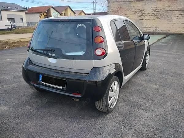 Second-hand Smart ForFour 95 CP (69 kW) 2005 Negru Hatchback