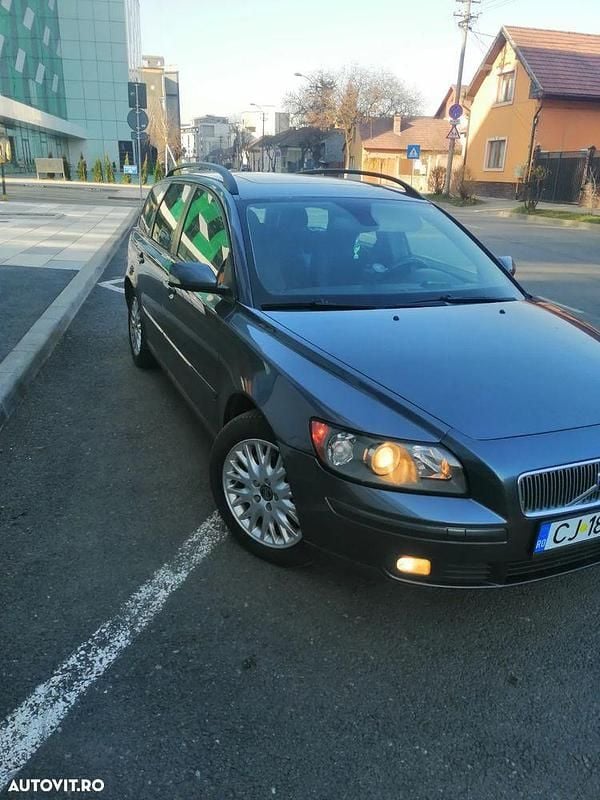 Culoaregri Utilizat 2006 Volvo V50 Break | 2.350 EUR (Puțin scump) - Imagine 1/4