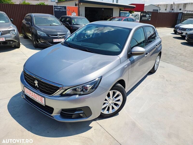 Gri Utilizat 2019 Peugeot 308 Style Hatchback | 8.800 EUR (Preț OK) - Imagine 1/4