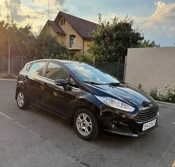 Second-hand Ford Fiesta 95 CP (69 kW) 2014 Berlinǎ