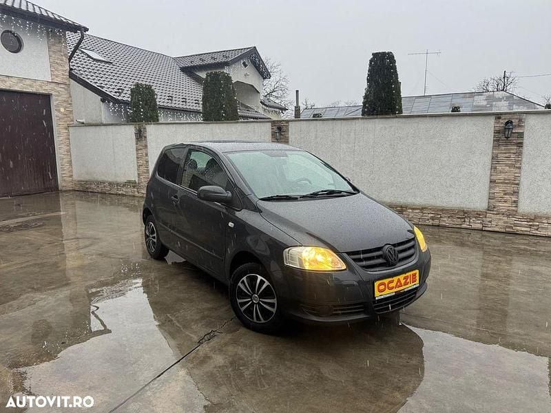 Culoarenegru Utilizat 2006 VW Fox Hatchback | 1.390 EUR - Imagine 1/4