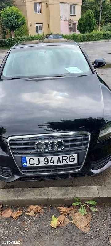 Culoarenegru Utilizat 2009 Audi A4 Break | 5.400 EUR (Preț OK) - Imagine 1/4