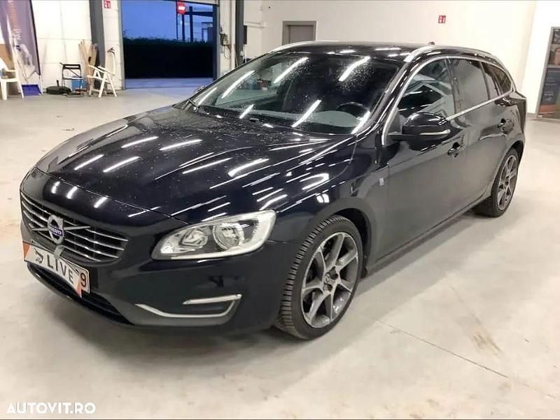 Culoarenegru Utilizat 2014 Volvo V60 Ocean Race Break | 8.700 EUR (Puțin scump) - Imagine 1/4