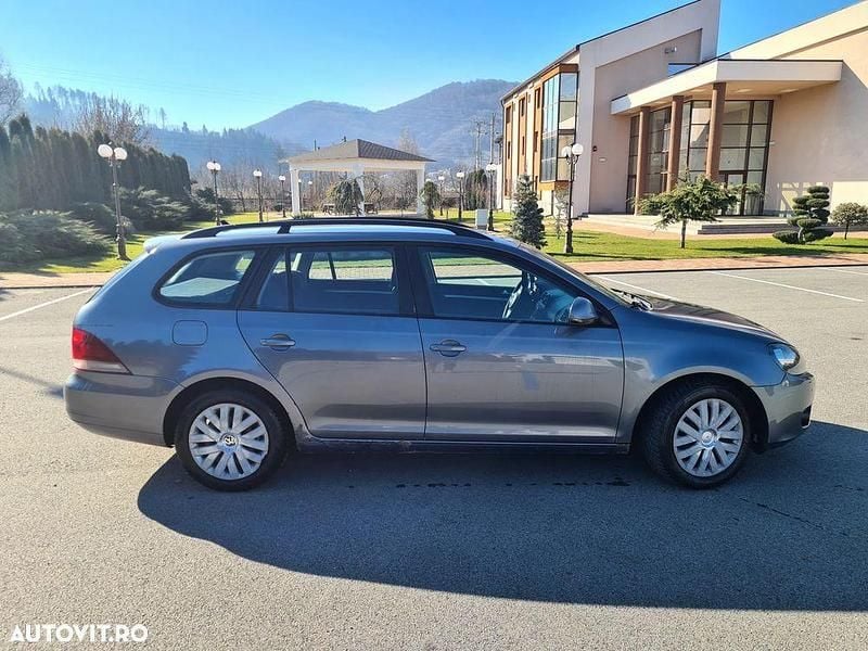 Second-hand VW Golf VI 105 CP (77 kW) 2010 Culoaregri Hatchback
