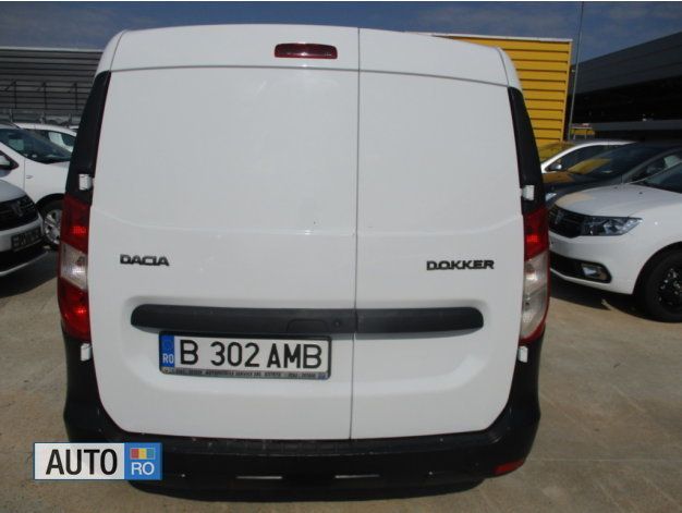 Second-hand Dacia Dokker 115 CP (84 kW) 2013 Alb Monovolum