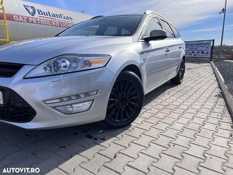 Culoareargint Second-hand 2011 Ford Mondeo Titanium Break | 5.200 EUR (Preț OK) - Imagine 1/4
