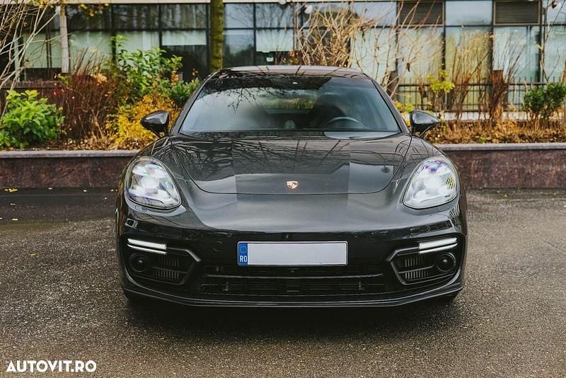 Second-hand Porsche Panamera GTS 460 CP (338 kW) 2018 Culoarenegru Berlinǎ