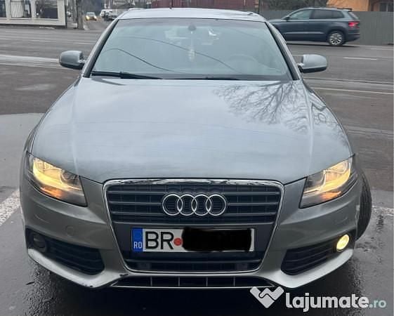 Gri Second-hand 2011 Audi A4 S-Line Berlinǎ | 6.300 EUR (Preț bun) - Imagine 1/4