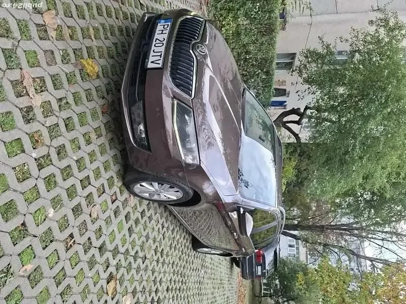 Utilizat 2014 Skoda Octavia Break | 7.500 EUR (Super Preț) - Imagine 1/4