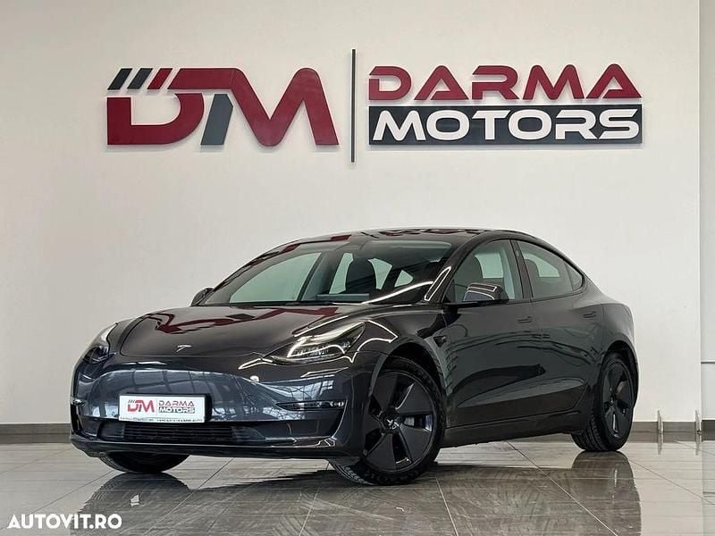Second-hand Tesla Model 3 365 kW (497 CP) 2022 Culoaregri Berlinǎ