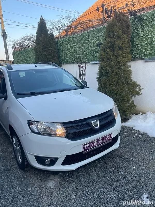 Second-hand Dacia Logan MCV 90 CP (66 kW) 2017 Alb Break