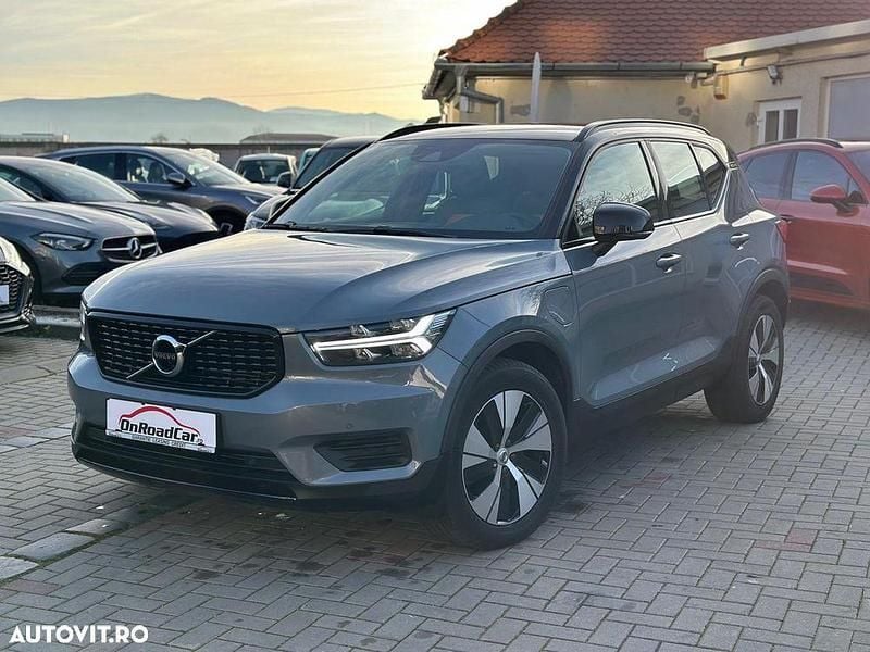 Culoaregri Second-hand 2020 Volvo XC40 Inscription SUV | 27.900 EUR (Preț OK) - Imagine 1/4