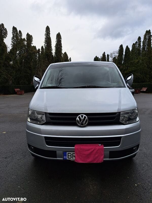 Argint Utilizat 2013 VW T5 Highline Van | 16.000 EUR (Puțin scump) - Imagine 1/4