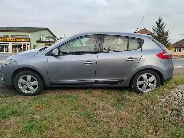 Second-hand Renault Mégane III 106 CP (77 kW) 2010 Gri Hatchback