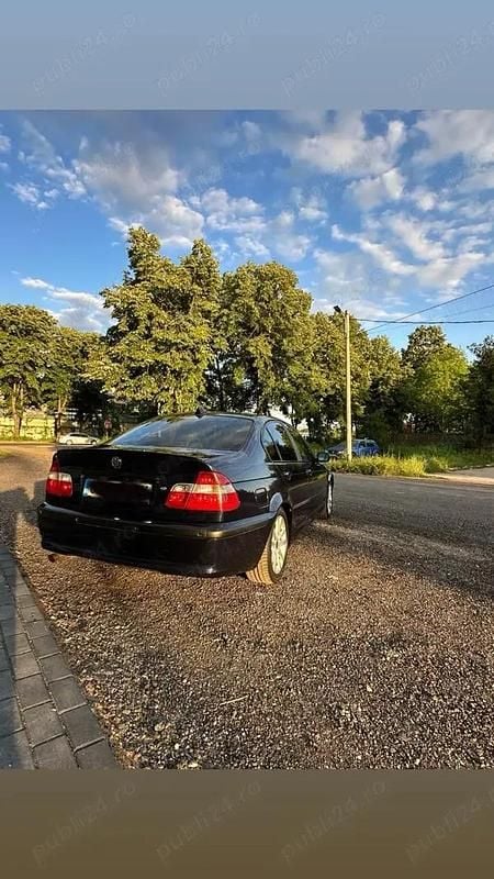 Second-hand BMW 318 143 CP (105 kW) 2003 Berlinǎ