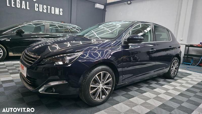 Second-hand Peugeot 308 Allure 125 CP (91 kW) 2013 Culoarealbastru Hatchback