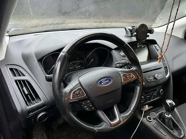 Second-hand Ford Focus 120 CP (88 kW) 2016 Hatchback