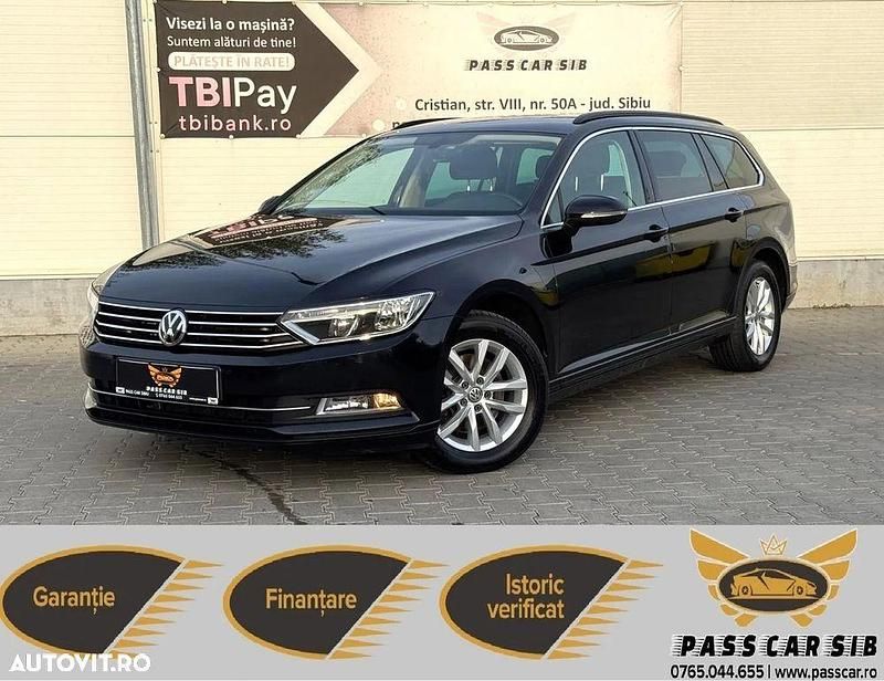 Culoarenegru Utilizat 2016 VW Passat Comfortline Break | 10.990 EUR (Preț bun) - Imagine 1/4