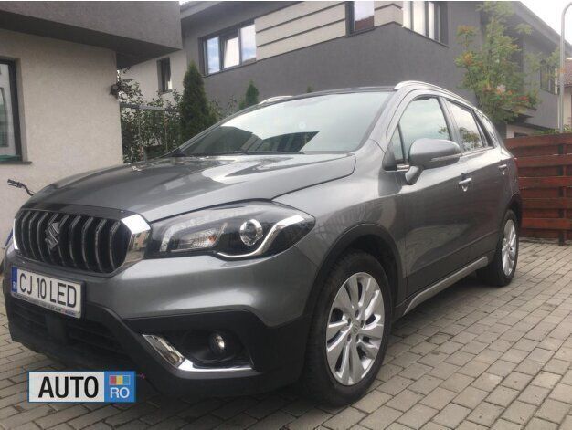 Gri Utilizat 2019 Suzuki SX4 SUV | 14.500 EUR - Imagine 1/4