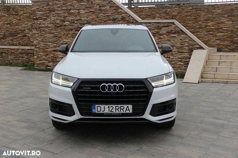 Culoarealb Utilizat 2017 Audi Q7 Comfort SUV | 21.500 EUR - Imagine 1/4