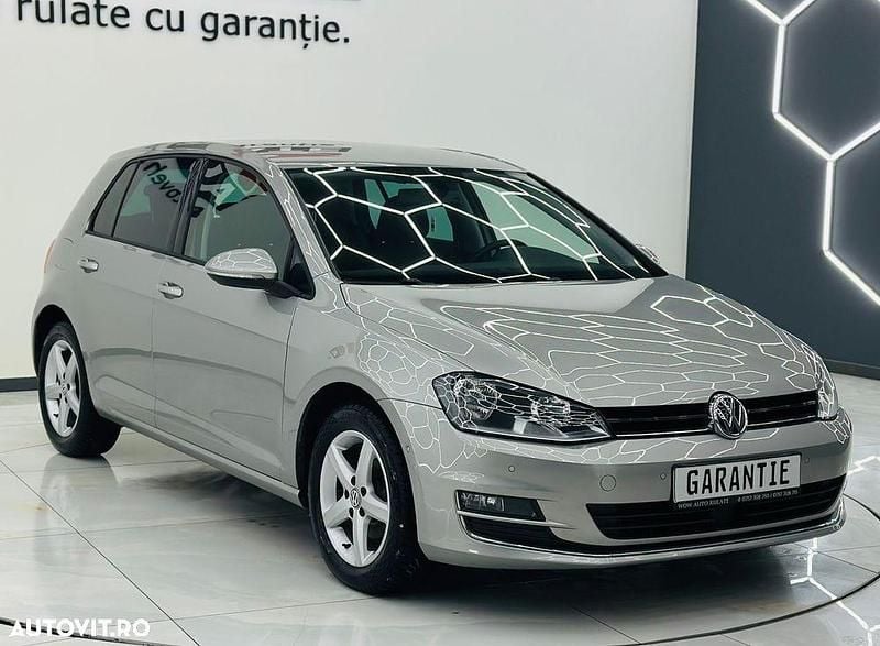 Second-hand VW Golf VII Highline 105 CP (77 kW) 2015 Culoaregri Hatchback